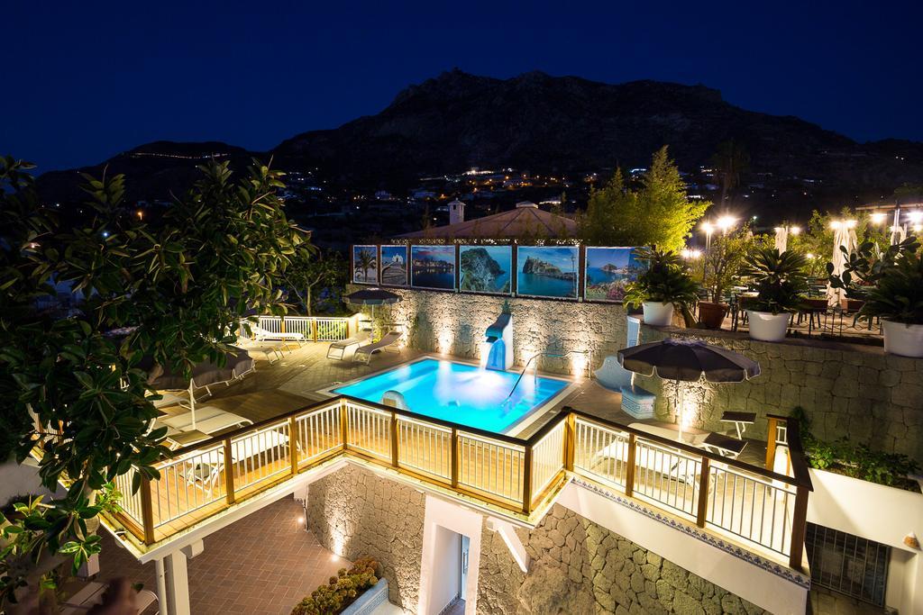 Il Soffio Di Tifeo - Resort Forio di Ischia Kültér fotó